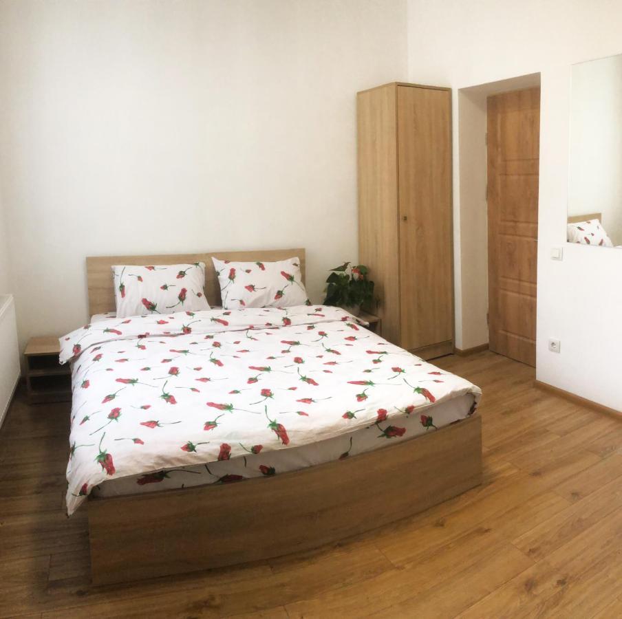 Etno Hostel Львов Экстерьер фото