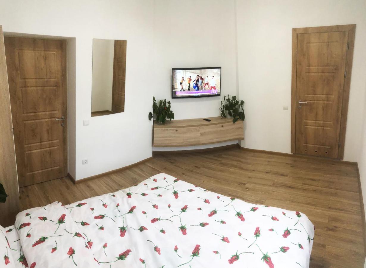 Etno Hostel Львов Экстерьер фото