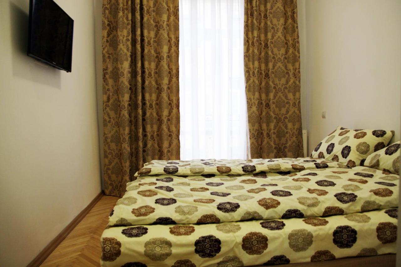 Etno Hostel Львов Экстерьер фото